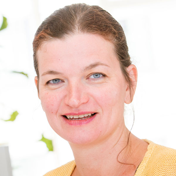 renate-hammer.jpg