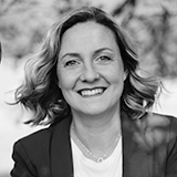 Landreau-Tina_Fotocredit-Niki_Harris_Fotografie.jpg