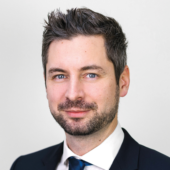 stephan-rudolf-portrait-studio-next.jpg