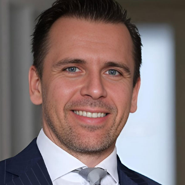 roland-hofer.jpg