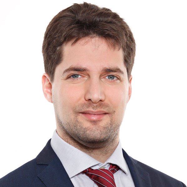 janos-boeszoermenyi.jpg