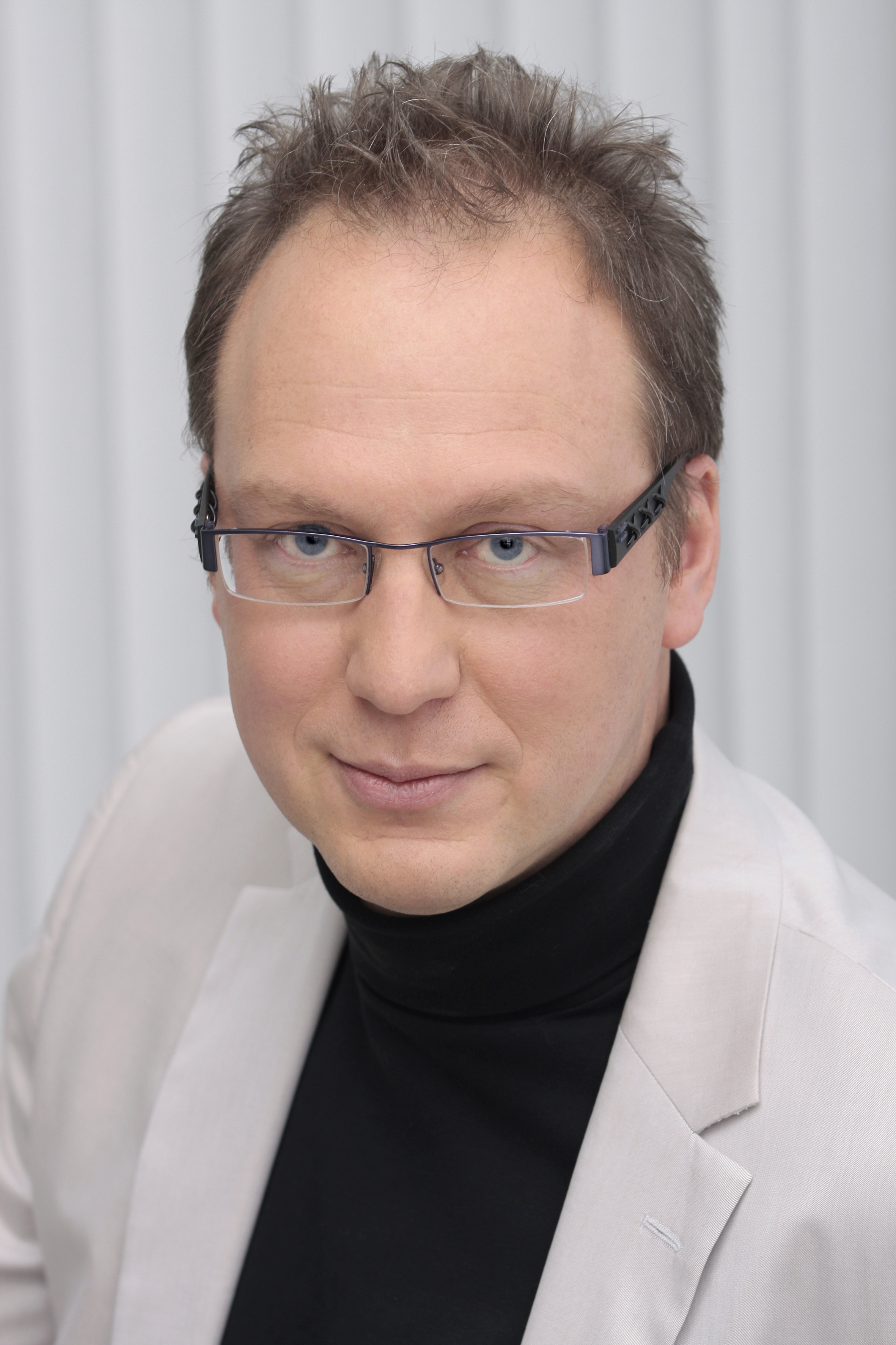 Wellan__Max_Mag..jpg