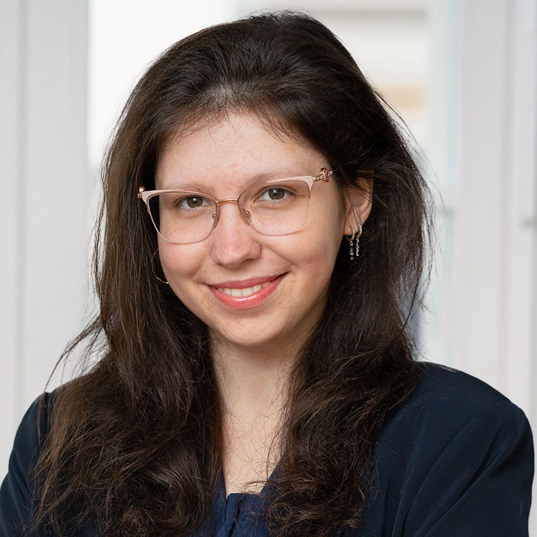 Anna Kenez - imh Speaker