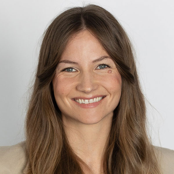 julia-englader-c-klaus-vyhnalek.jpg