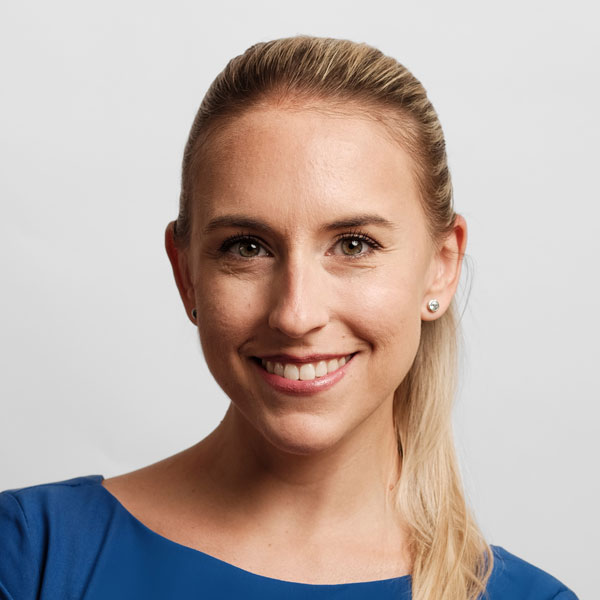 nina-lenhard.jpg