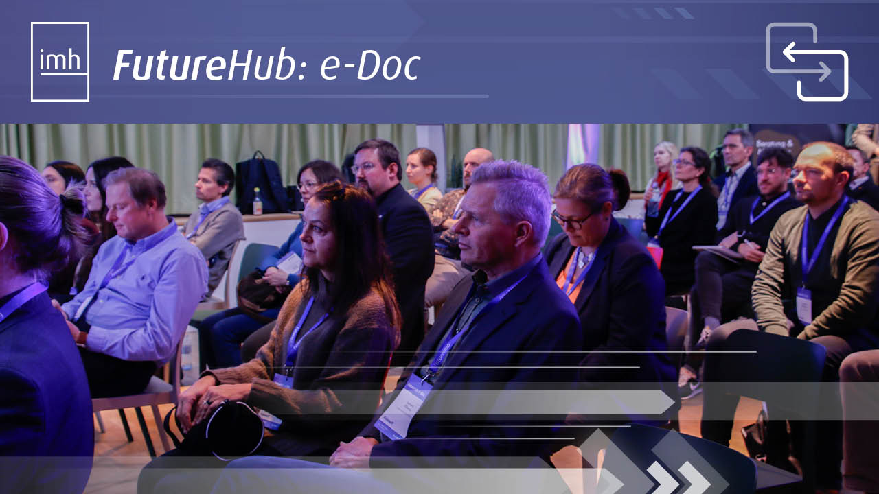Das Publikum am FutureHub: e-Doc am Thumbnail für das Rückblicks-Video.