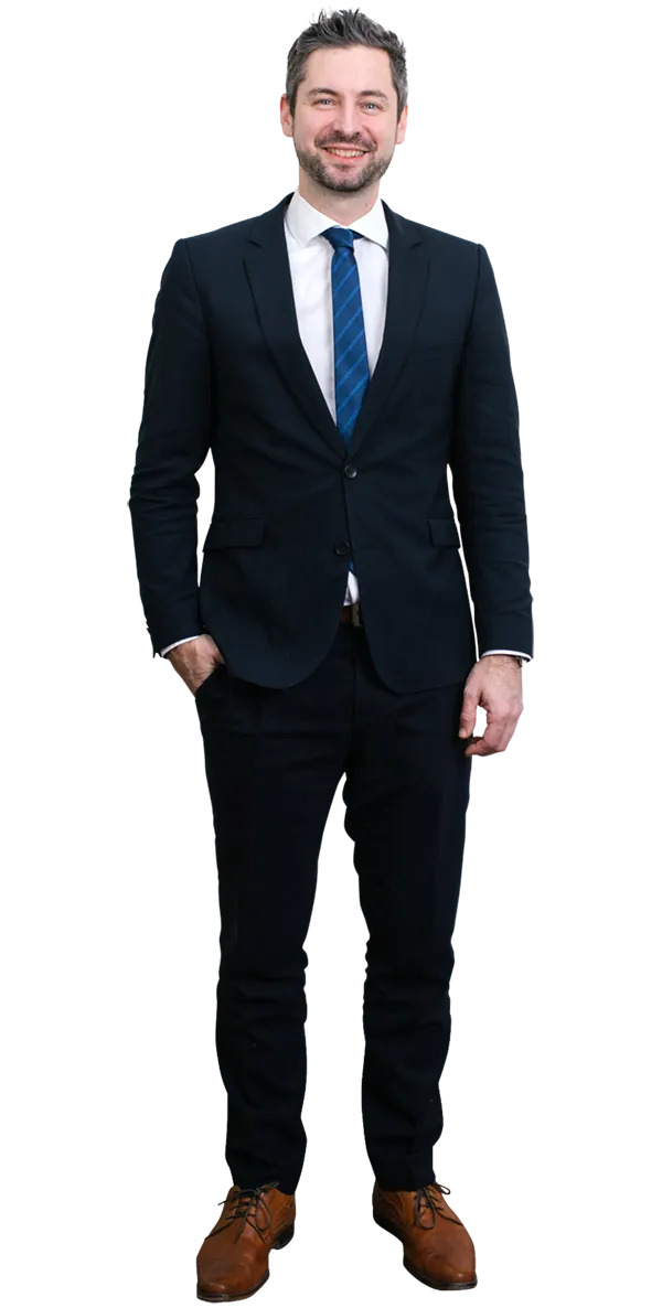 stephan-rudolf-fullbody-studio-next.png