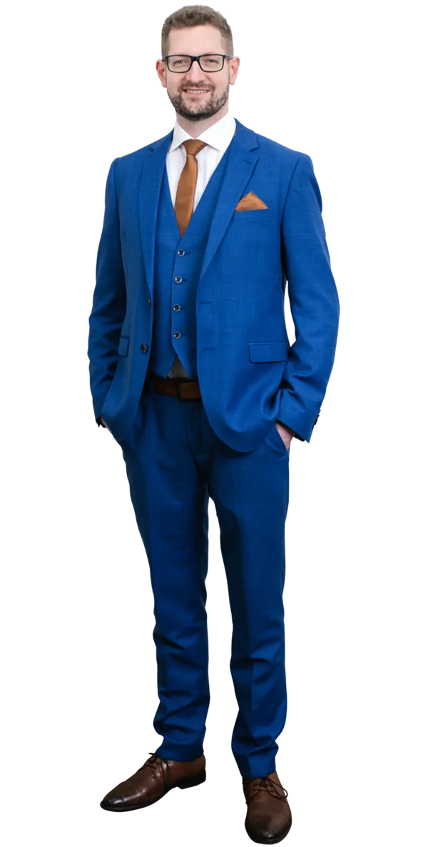 paul-sem-fullbody-studio-next.png