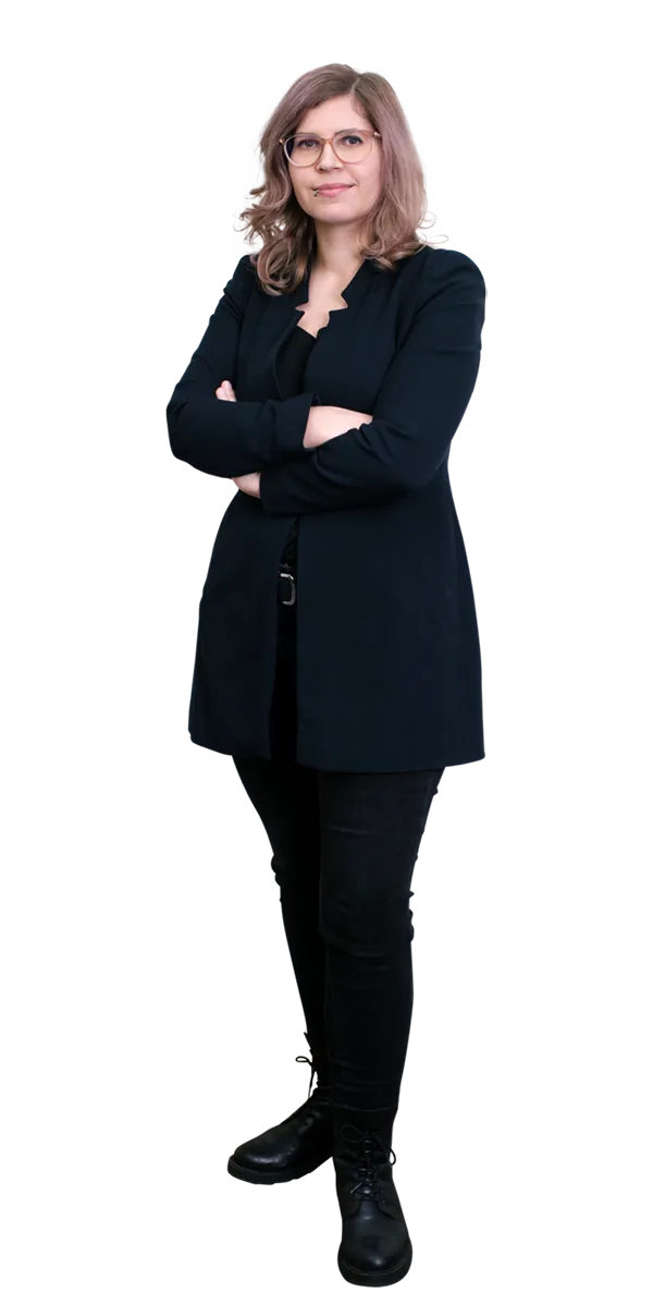 vanessa-ernst-fullbody-studio-next.png