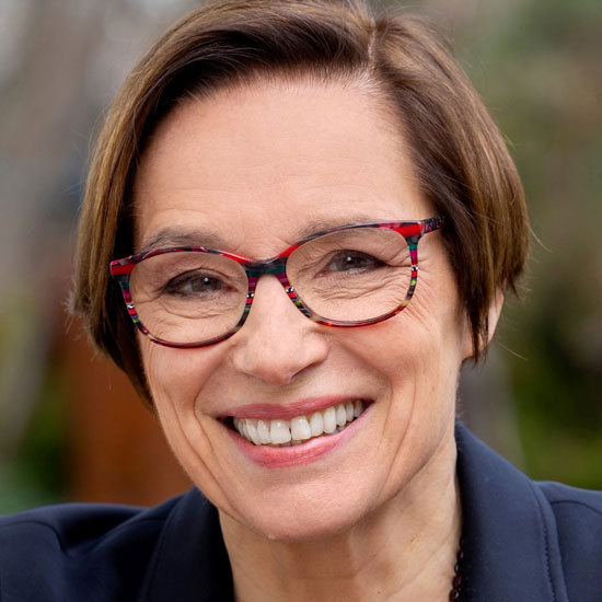 karin-schreiner.jpg