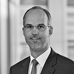 Zimmerberger__Johannes_DI_MBA_bw.png