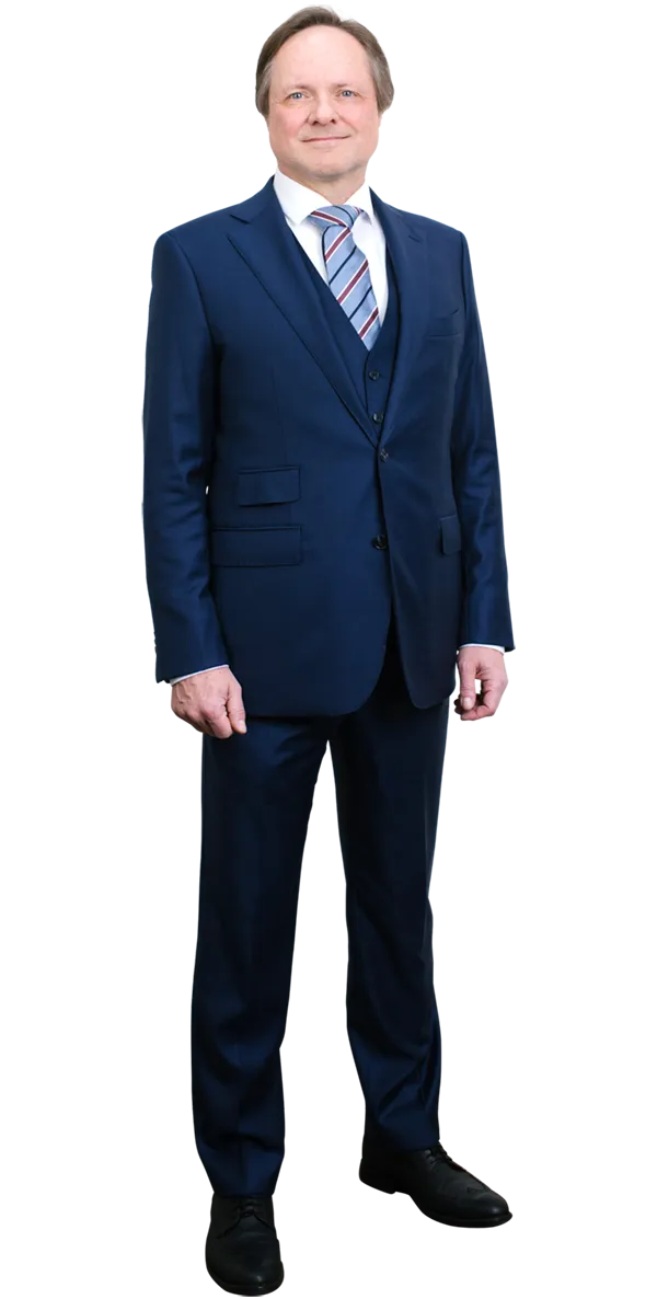 manfred-hämmerle-fullbody-studio-next.png