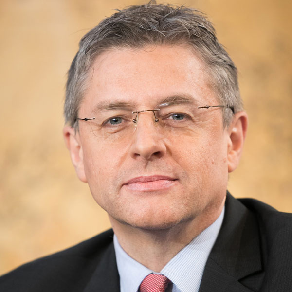 stefan-bruckbauer.jpg