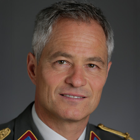 bauer-michael.jpg