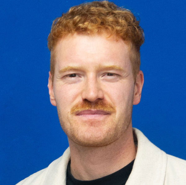julian-arnowski.jpg