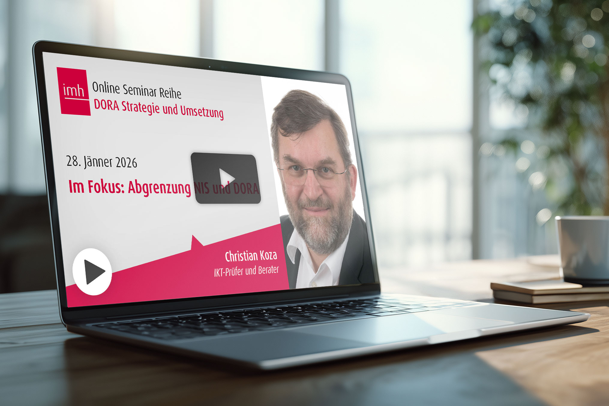 Laptop mit Video zum Vortrag Im Fokus: Abgrenzung NIS und DORA.