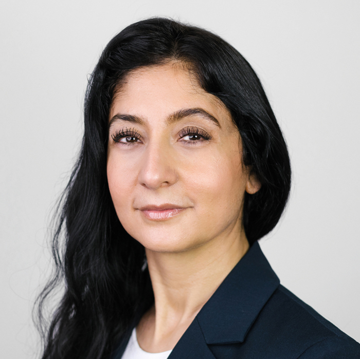 aynur-yildirim-portrait-studio-next.jpg