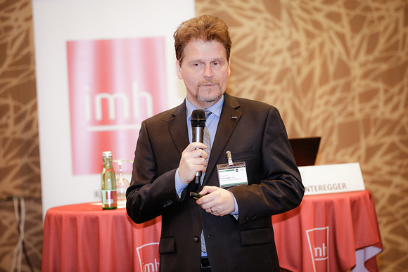 
    MMag. Stefan Unteregger, MBA
