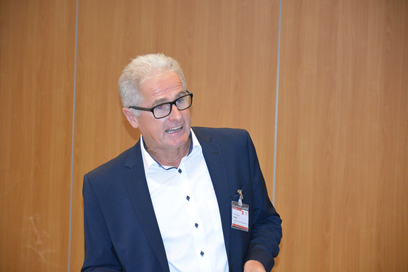 
    Dipl.-HTL-Ing., Ing. DI (FH) Karl Müller, MLBT, Oberösterreichische Gesundheitsholding GmbH, führte als fachlicher Leiter durch den 2.Tag

