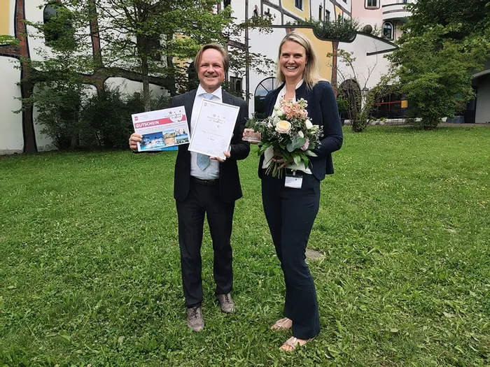 imh-assistant-of-the-year-award-2022-larissa-caneppele.jpg