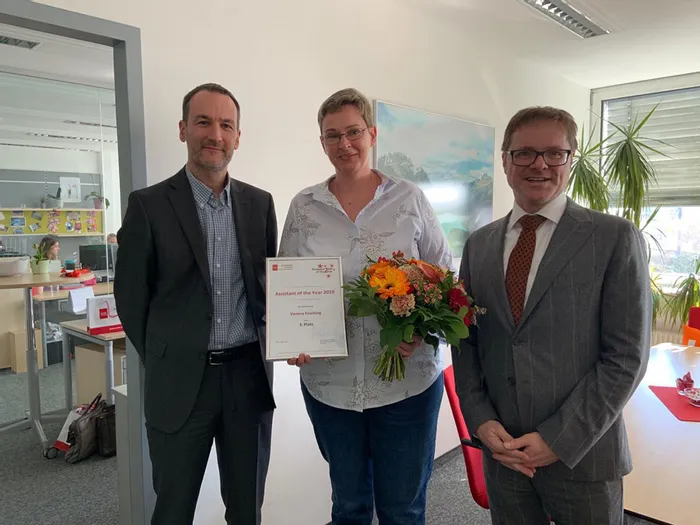 imh-assistant-of-the-year-award-2019-verena-fasching.jpg